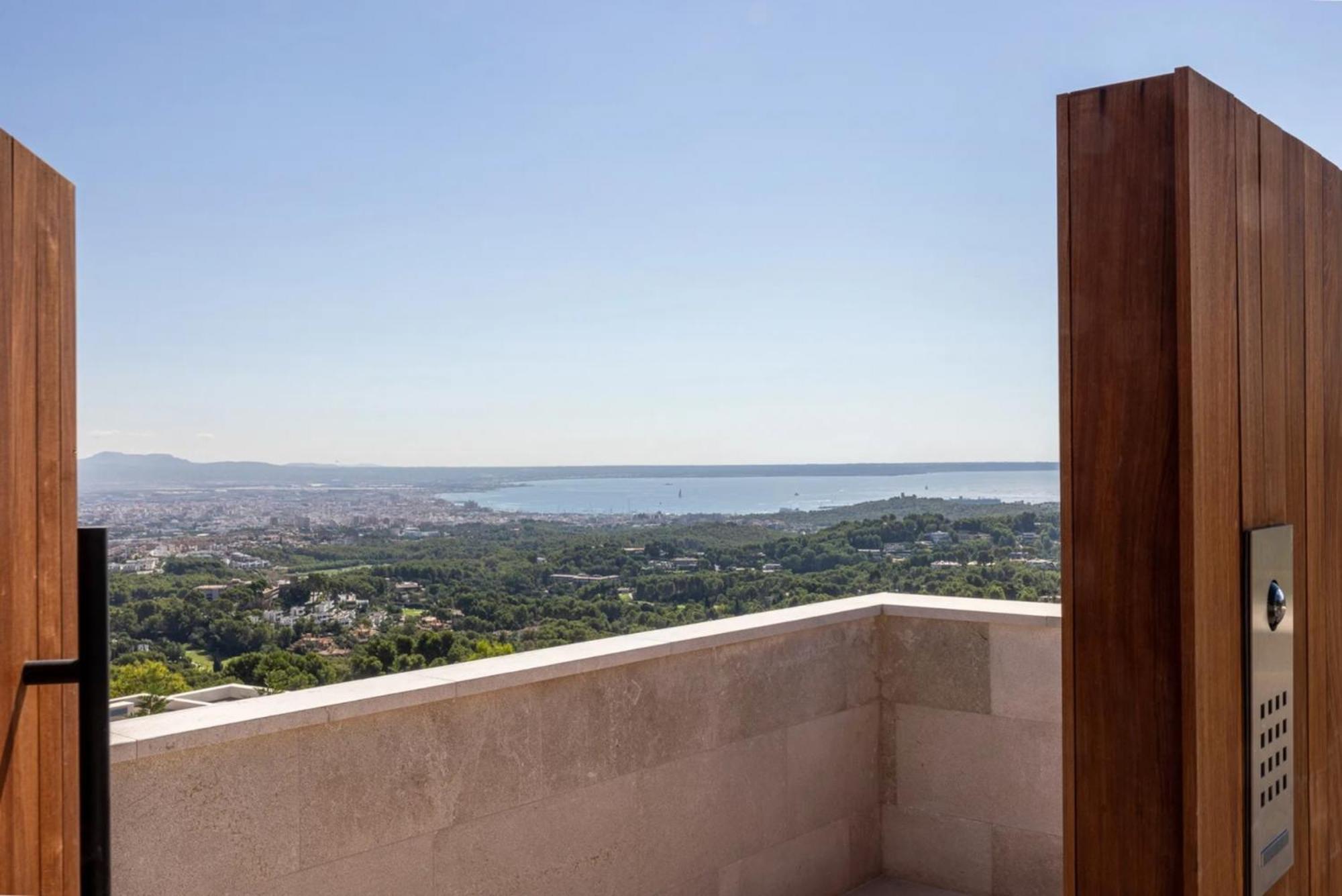 Breathtaking Triniatro With Amazing Views Villa *